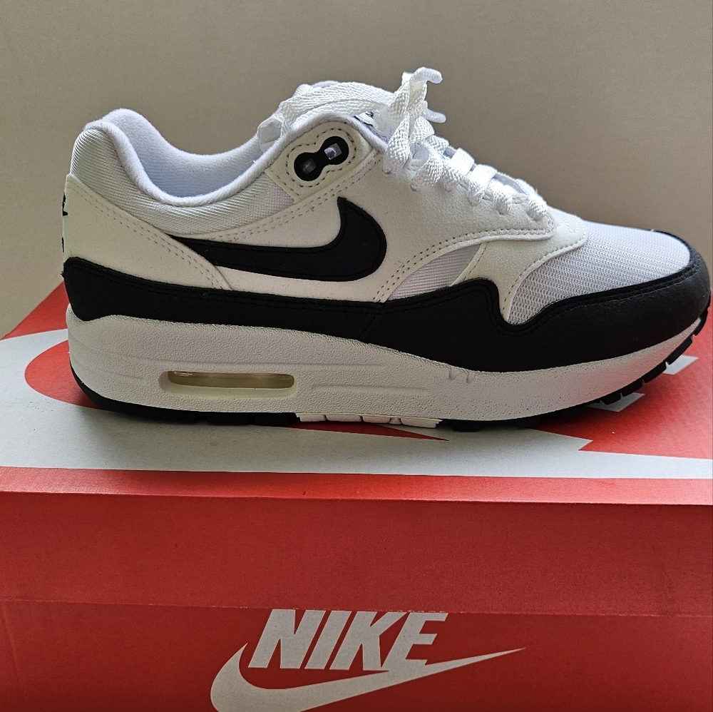 Womens Nike Air - Picture 3 of 5